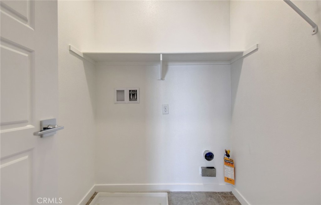 711 Brooklyn Drive Brea, CA 92821 - Photo 23 of 30 a bathroom with a bathtub