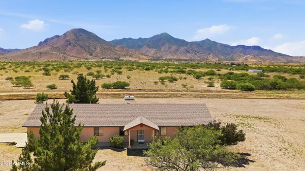 $379,900 | 8011 East Chukar Valley Drive, Hereford, AZ 85615