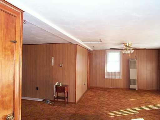 636 Elliot Drive McKees Rocks, PA 15136 - Photo 3 of 8 Other.