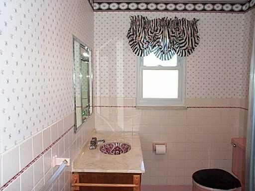 636 Elliot Drive McKees Rocks, PA 15136 - Photo 4 of 8 Other.