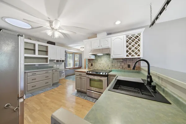 $550,000 | E5967 800th Avenue, Menomonie, WI 54751