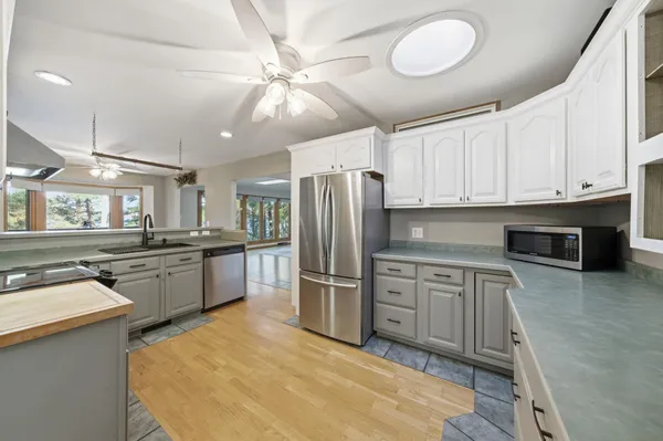 $550,000 | E5967 800th Avenue, Menomonie, WI 54751