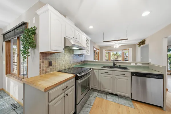 $550,000 | E5967 800th Avenue, Menomonie, WI 54751