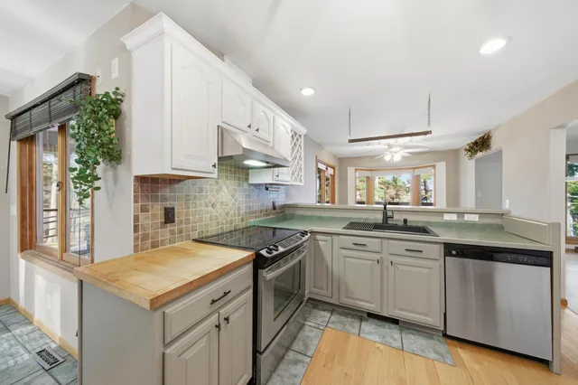 $550,000 | E5967 800th Avenue, Menomonie, WI 54751