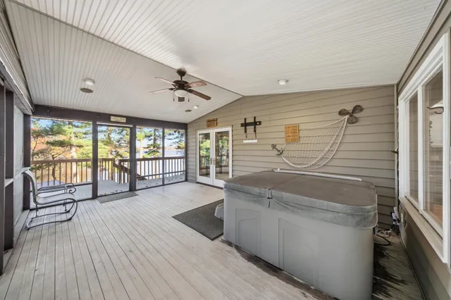 $550,000 | E5967 800th Avenue, Menomonie, WI 54751