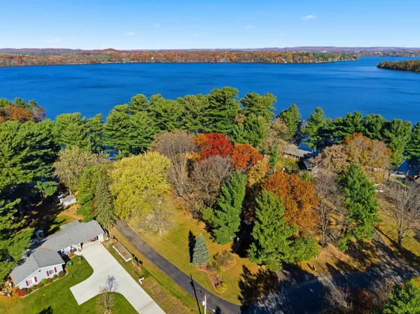 $550,000 | E5967 800th Avenue, Menomonie, WI 54751