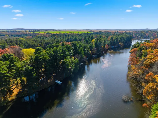 $550,000 | E5967 800th Avenue, Menomonie, WI 54751