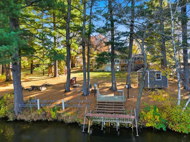 $550,000 | E5967 800th Avenue, Menomonie, WI 54751