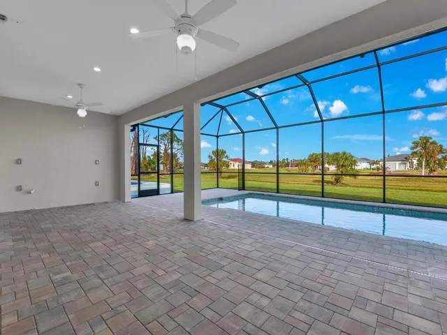 $574,900 | 221 Rotonda Boulevard South, Rotonda West, FL 33947