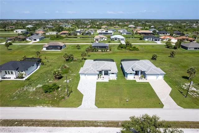$574,900 | 221 Rotonda Boulevard South, Rotonda West, FL 33947