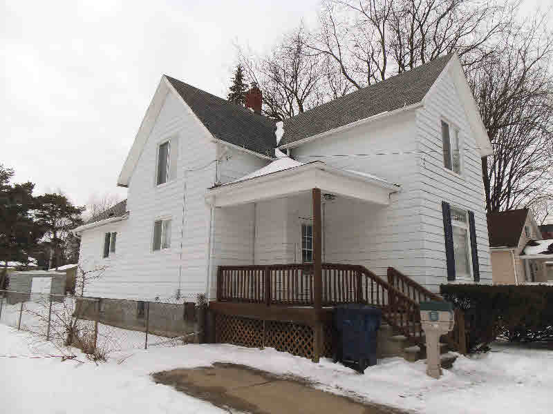 2122 4th Street Bay City, MI 48708 - Photo 1 of 14 Gallery Image 1