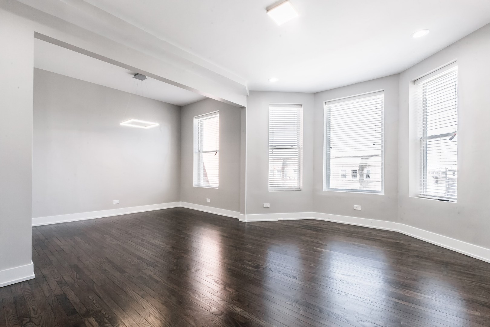 4552 South Indiana Avenue Chicago, IL 60653 - Photo 5 of 14