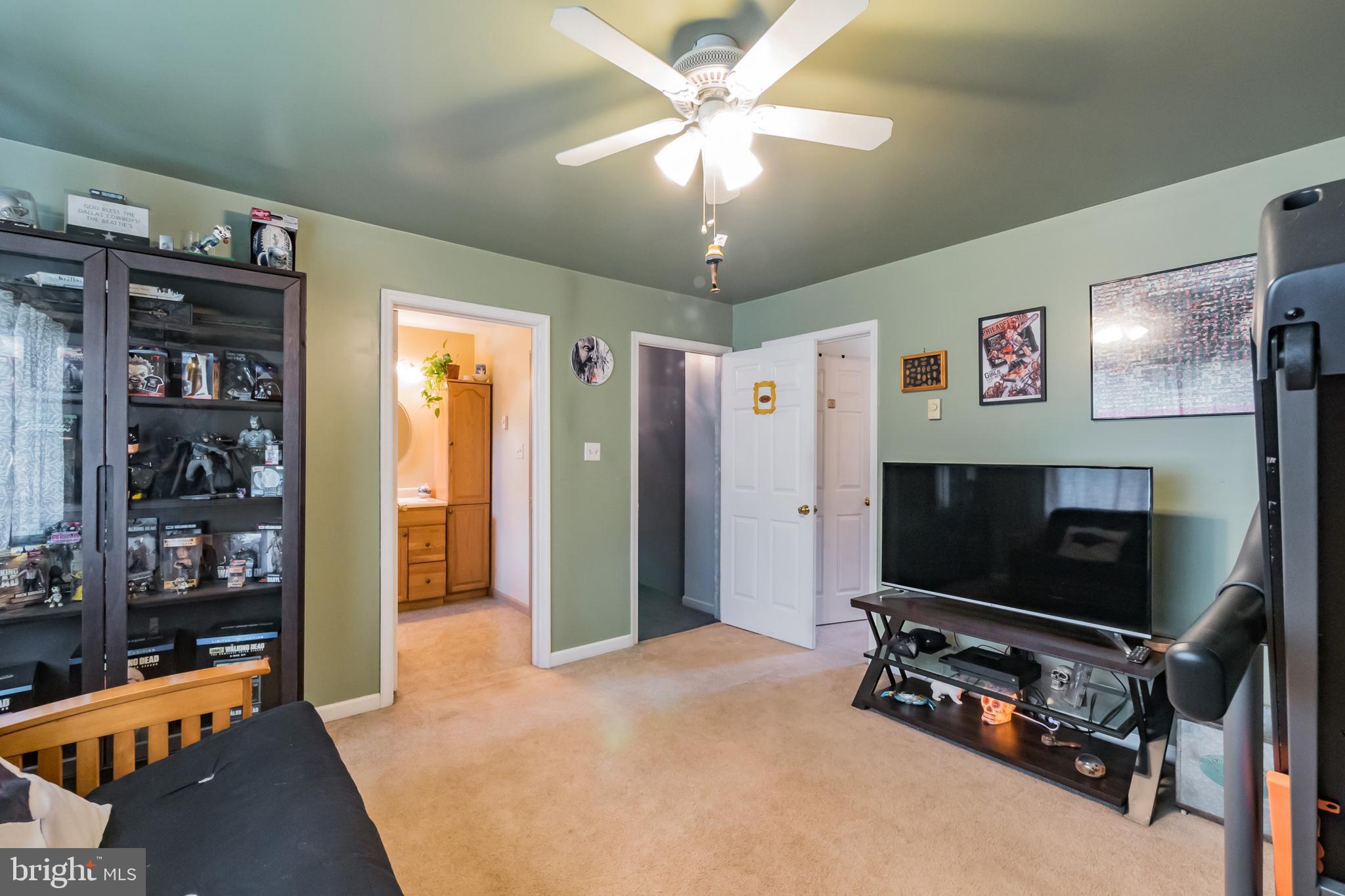 821 Eldridge Road Fairless Hills, PA 19030 - Photo 18 of 25 Gallery Image 18