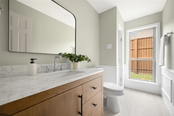 $1,200,000 | 5824 Gallant Fox Lane, Plano, TX 75093