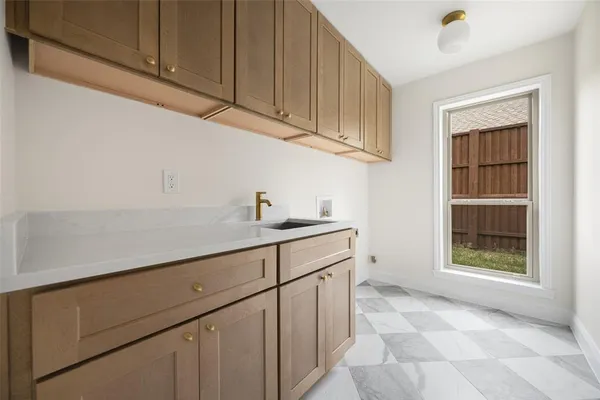 $1,200,000 | 5824 Gallant Fox Lane, Plano, TX 75093