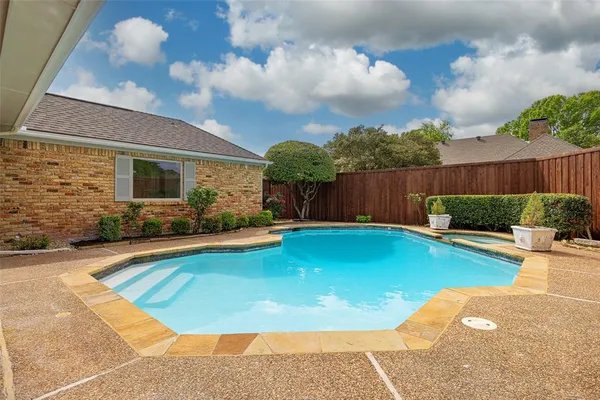 $1,200,000 | 5824 Gallant Fox Lane, Plano, TX 75093