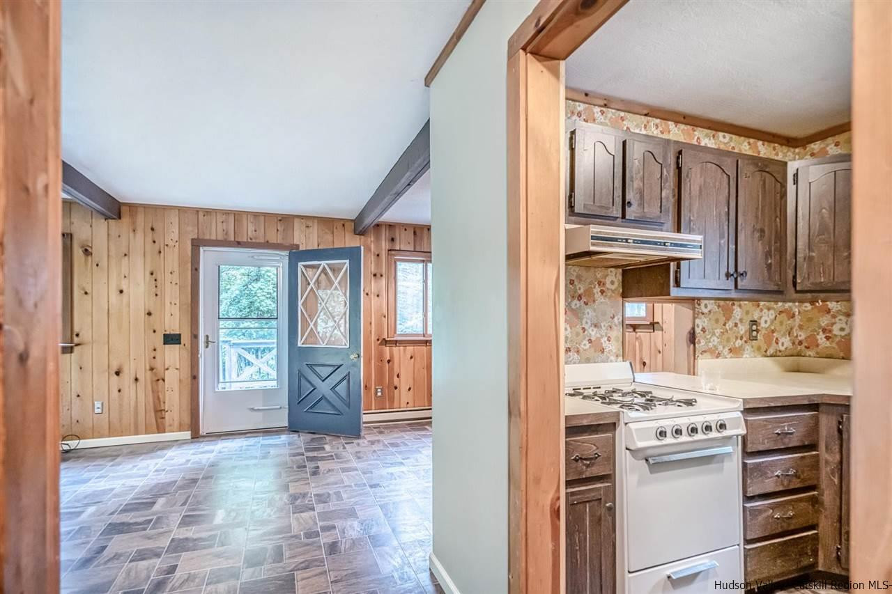 997 Sunny Hill Road Freehold, NY 12431 - Photo 10 of 31 Photo 10