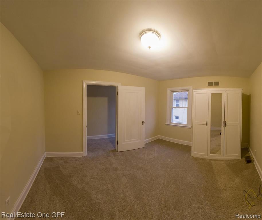 1210 Yorkshire Road Grosse Pointe Park, MI 48230 - Photo 20 of 37