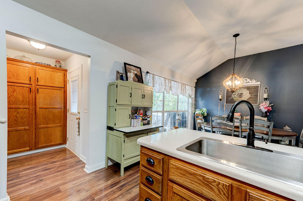 10908 Possum Trail Road Harrison, TN 37341 - Photo 18 of 52 Kitchen