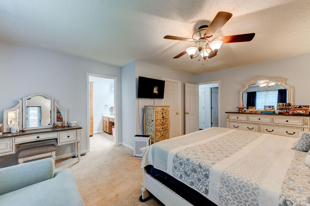 10908 Possum Trail Road Harrison, TN 37341 - Photo 23 of 52 Primary Bedroom