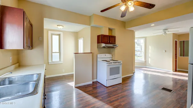 $125,000 | 77-79 Barclay Street, Canajoharie, NY 13317