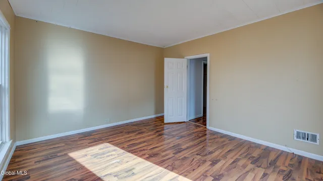 $125,000 | 77-79 Barclay Street, Canajoharie, NY 13317