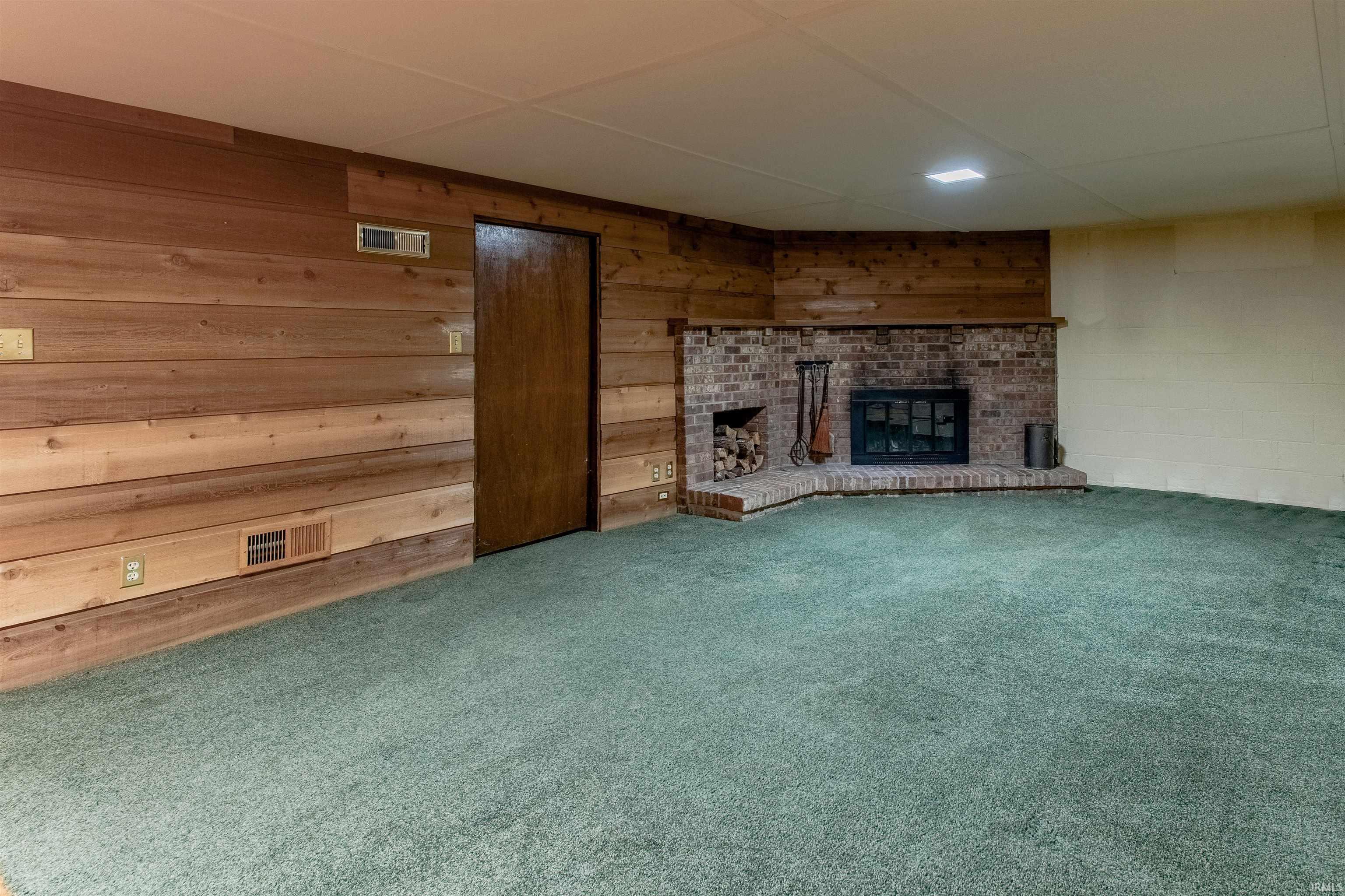 6077 Grand River Road Newburgh, IN 47630 - Photo 16 of 22