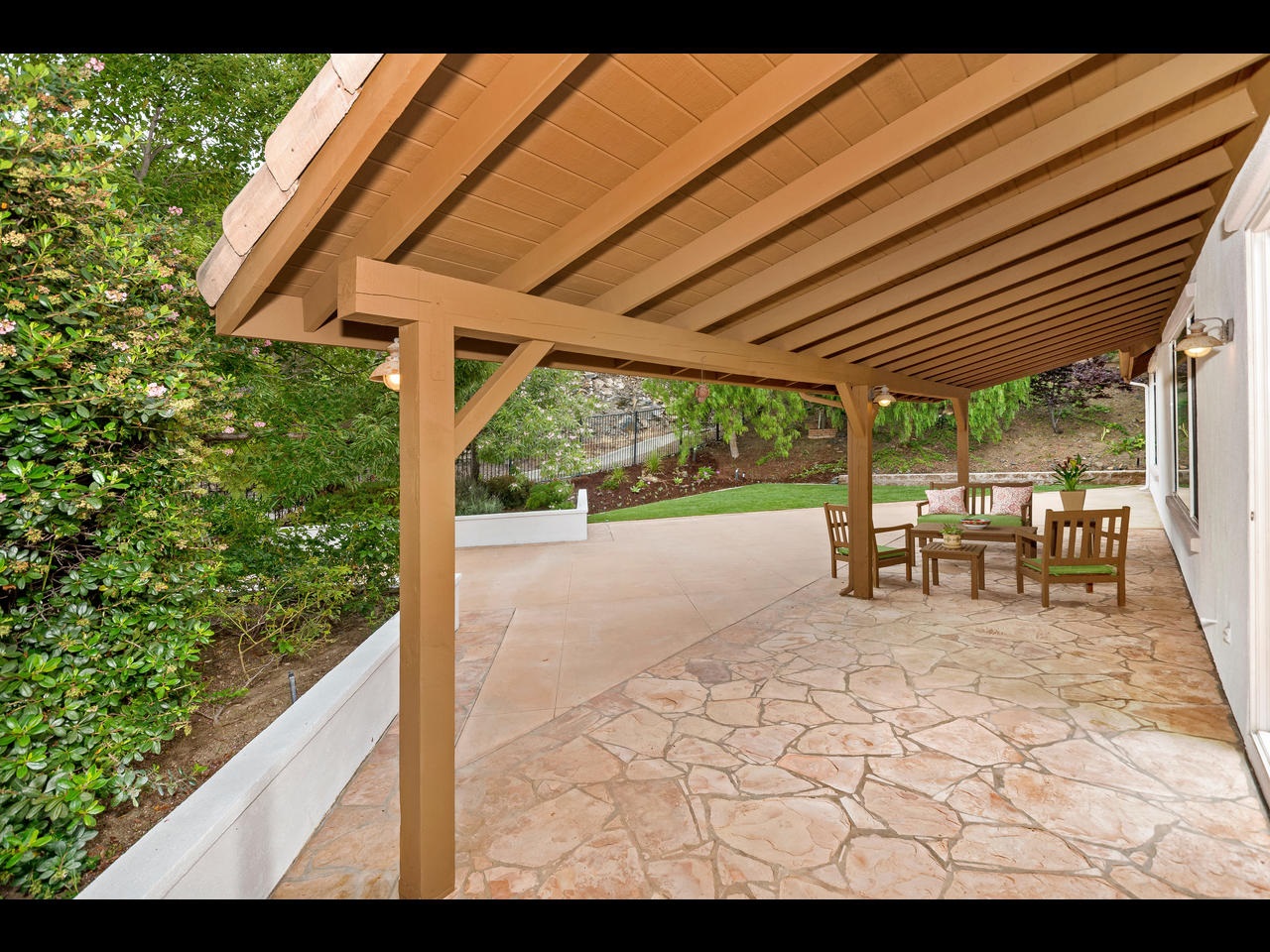 16137 Cayenne Ridge Road San Diego, CA 92127 - Photo 22 of 25 Gallery Image 22