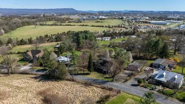 $395,000 | 1015 Hamlet Drive, Harrisonburg, VA 22802