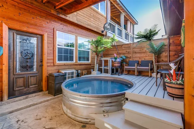 a view of outdoor space yard deck and patio