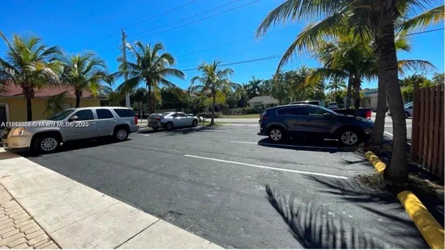 $1,790 | 405 Southeast 23rd Avenue, Unit B, Boynton Beach, FL 33435