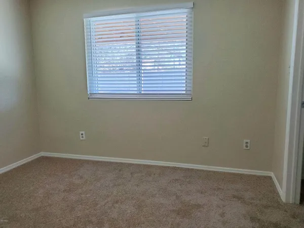 $1,950 | 5513 West Folley Street, Chandler, AZ 85226