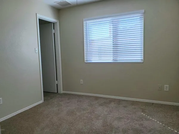 $1,950 | 5513 West Folley Street, Chandler, AZ 85226