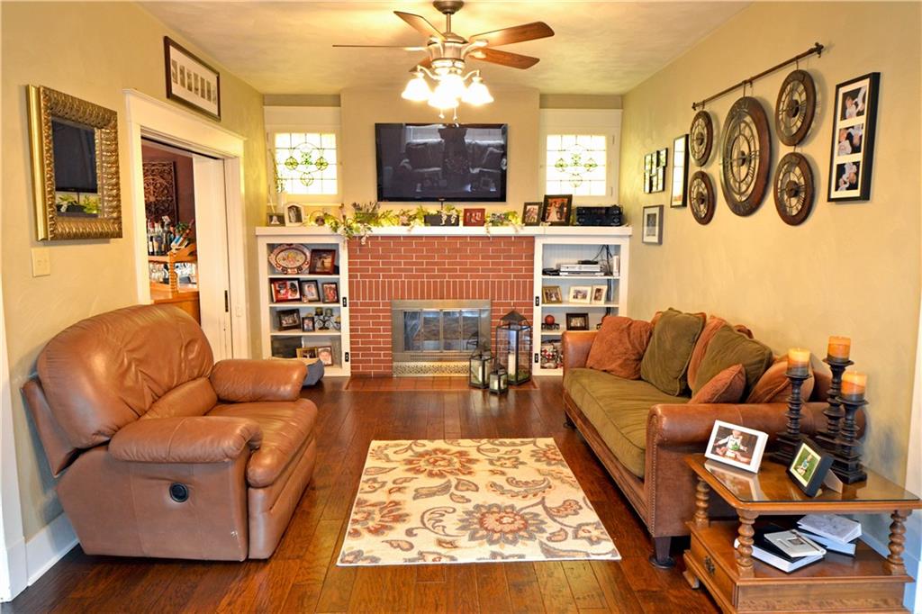1103 Freeport Road Natrona Heights, PA 15065 - Photo 3 of 21 Gallery Image 3