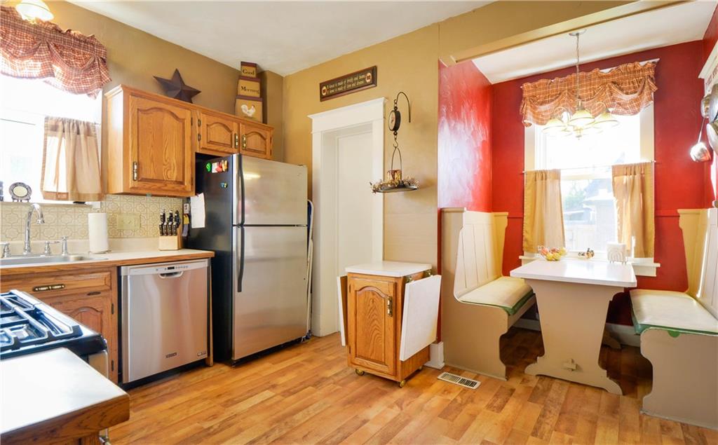 1103 Freeport Road Natrona Heights, PA 15065 - Photo 7 of 21 Gallery Image 7