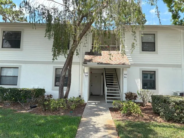 $199,000 | 303 Meadow Lane, Oldsmar, FL 34677