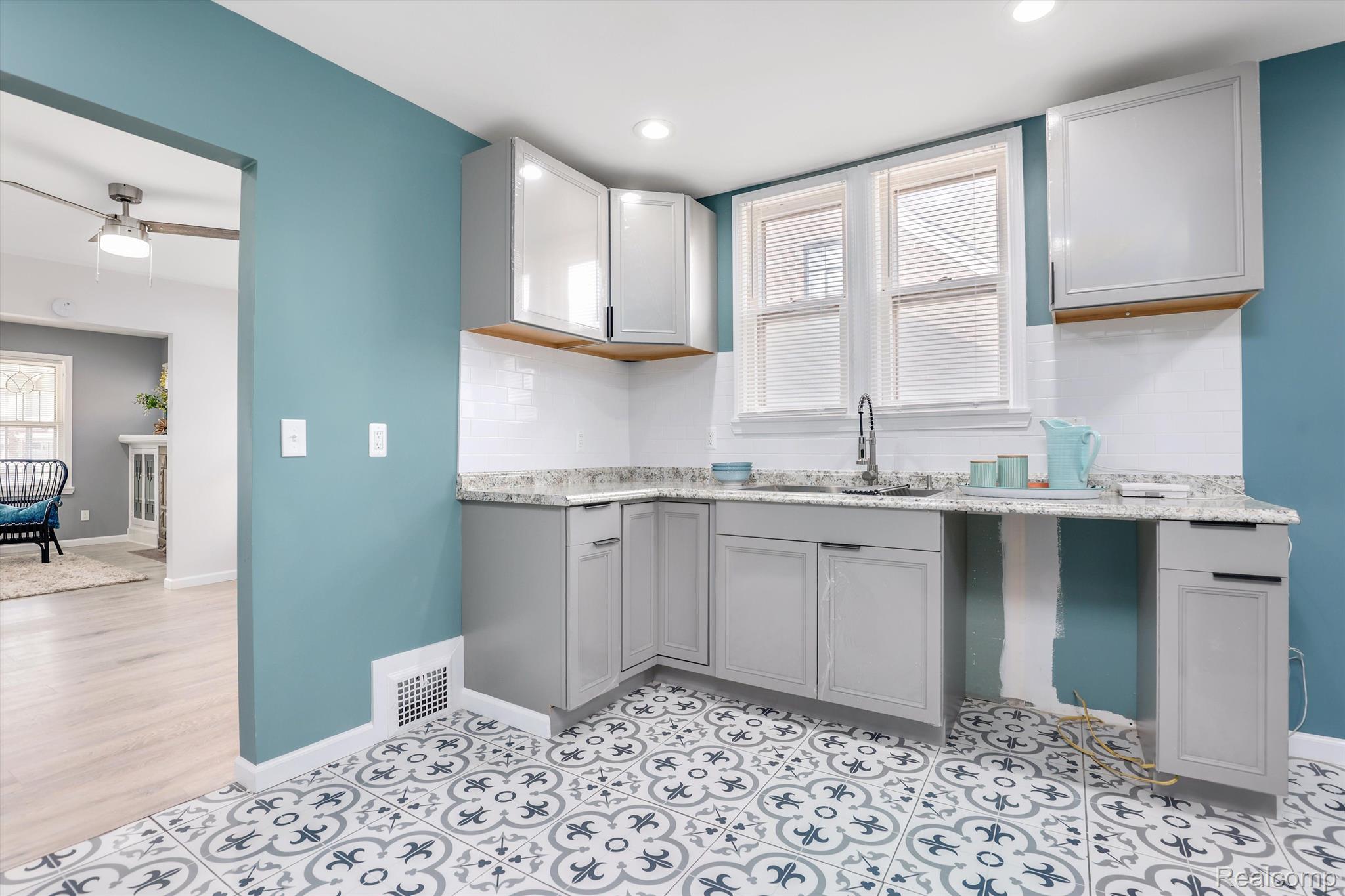 5590 Devonshire Road Detroit, MI 48224 - Photo 15 of 30 Gallery Image 15