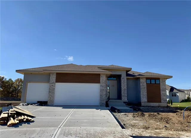 $950,000 | 12705 West 174th Street, Overland Park, KS 66221