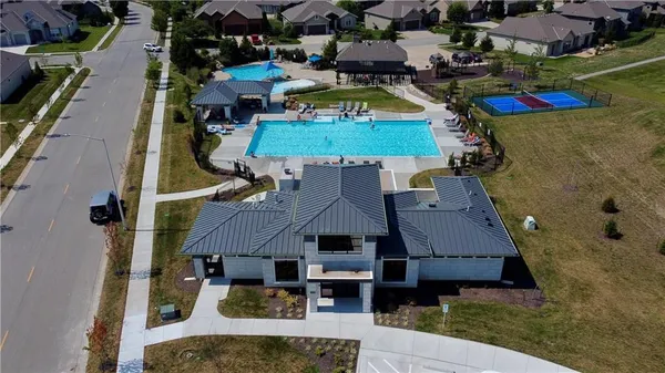 $950,000 | 12705 West 174th Street, Overland Park, KS 66221