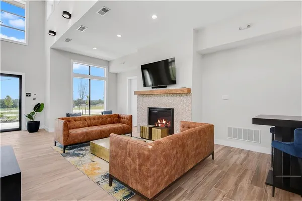 $950,000 | 12705 West 174th Street, Overland Park, KS 66221