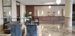 $3,150 | 5401 Collins Avenue, Unit 430, Miami Beach, FL 33140