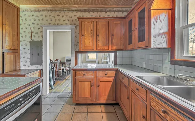 $160,000 | 714 West 15th Street, Clifton, TX 76634