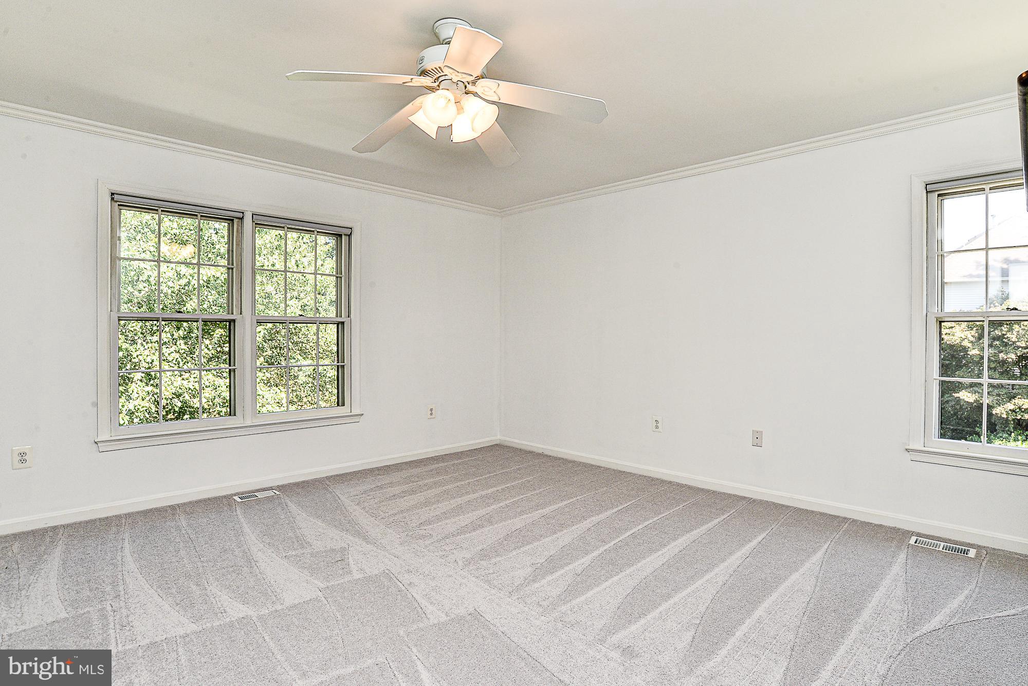 9106 Scott Street Springfield, VA 22153 - Photo 18 of 34 Large master suite