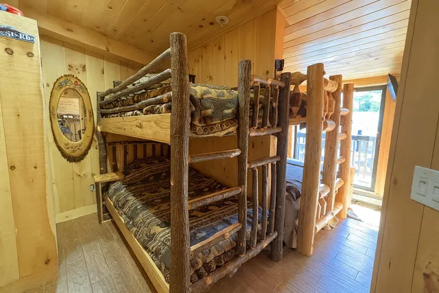 $400,000 | 71 Alpine Drive, Unit D408, Killington, VT 05751