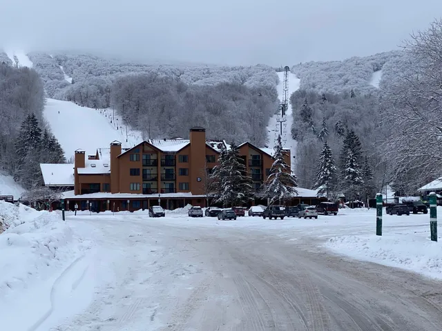 $400,000 | 71 Alpine Drive, Unit D408, Killington, VT 05751