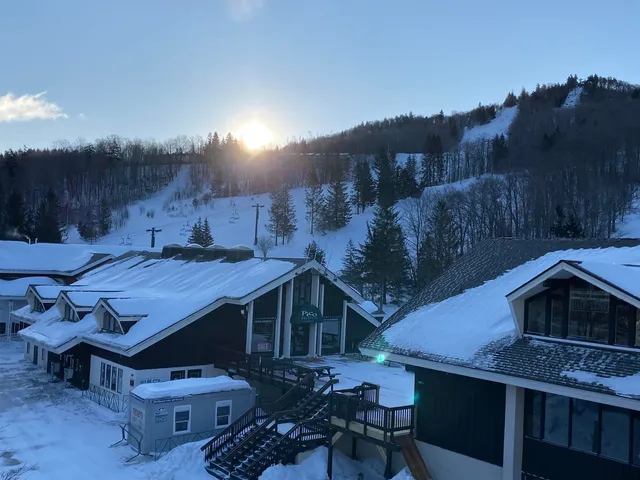 $400,000 | 71 Alpine Drive, Unit D408, Killington, VT 05751