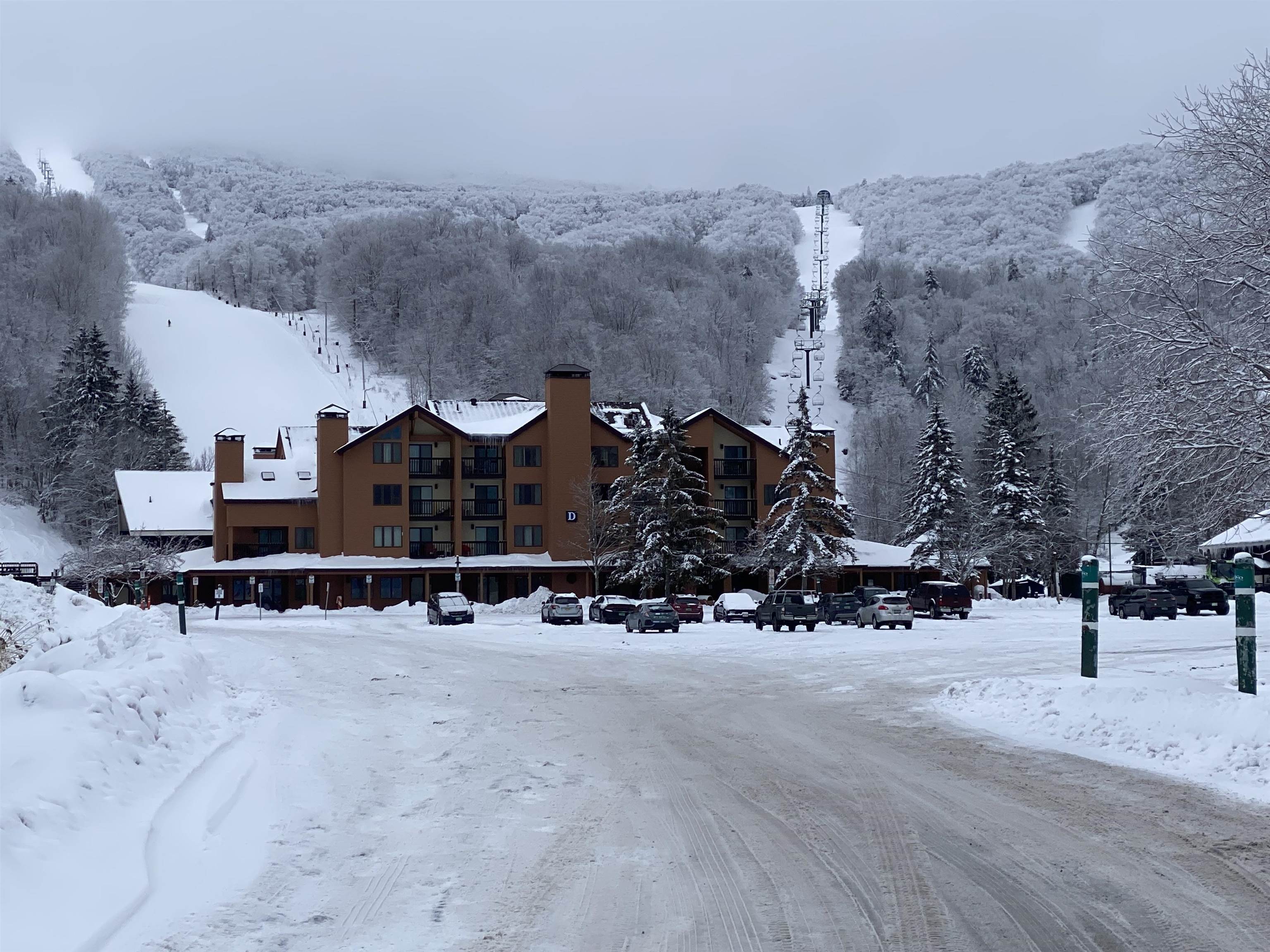 71 Alpine Drive, Unit D408 Killington, VT 05751 - Photo 26 of 34