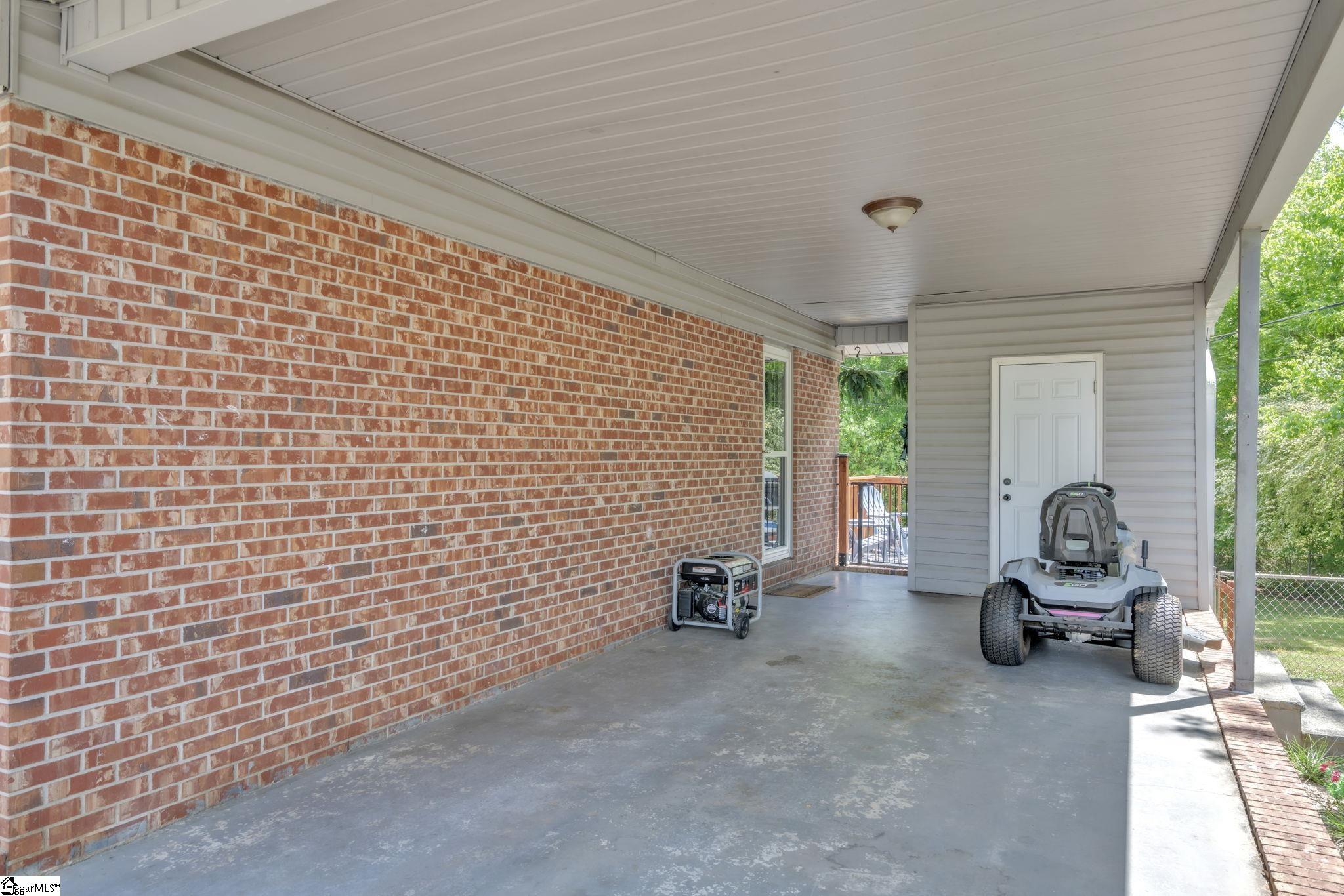 300 Fox Squirrel Ridge Road Pickens, SC 29671 - Photo 22 of 32