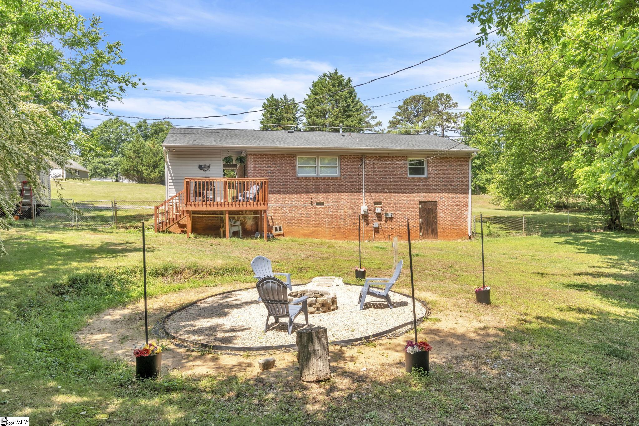 300 Fox Squirrel Ridge Road Pickens, SC 29671 - Photo 23 of 32