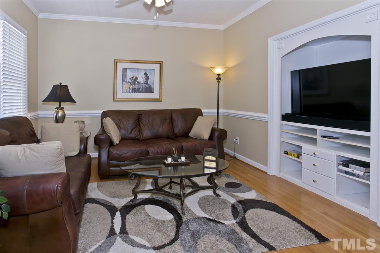 2013 Shadow Creek Drive Raleigh, NC 27604 - Photo 4 of 30 Gallery Image 4